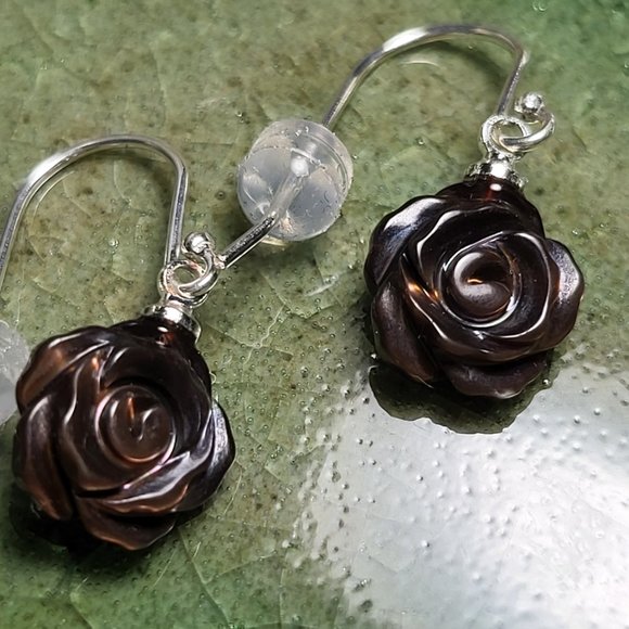 Gorgeous Timeless Natural Chocolate Brown Rose Carved Shell Earings - Picture 8 of 15